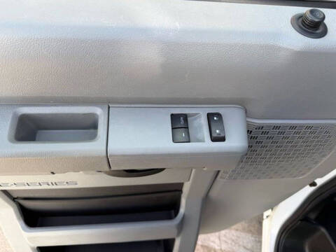 2014 Ford E-Series E-150