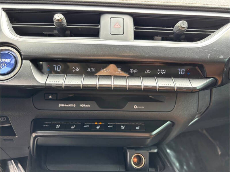 2021 Lexus UX 250h