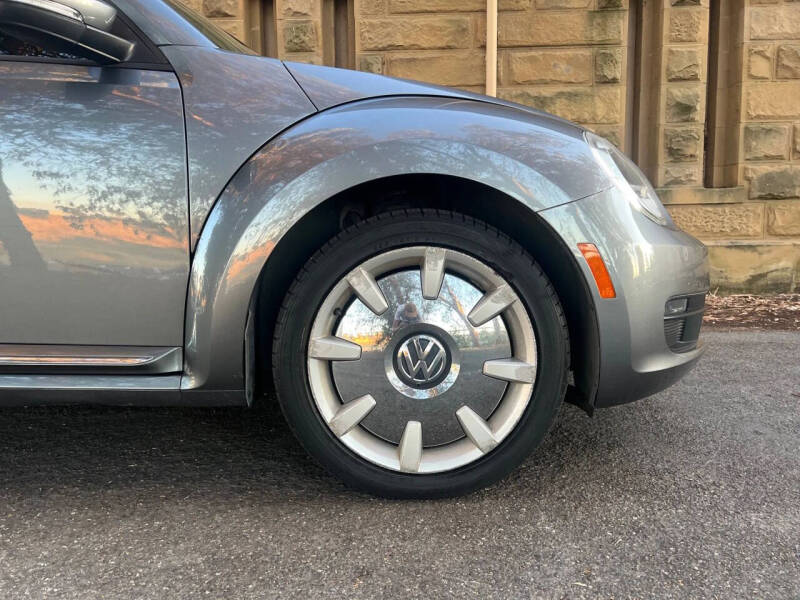2012 Volkswagen Beetle