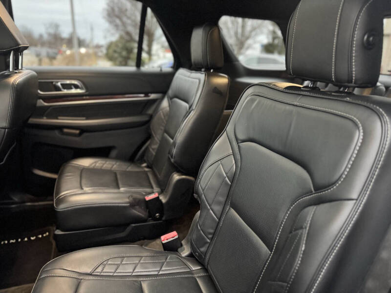 2018 Ford Explorer Platinum