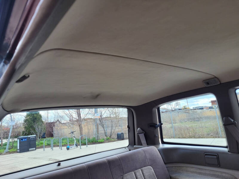 1989 Mazda MPV