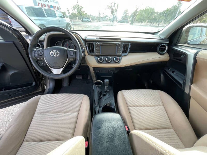 2013 Toyota RAV4 LE