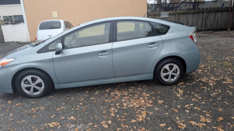 2014 Toyota Prius Three