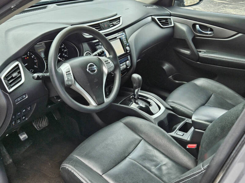 2016 Nissan Rogue SV
