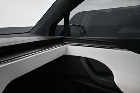 2023 Tesla Model X Plaid