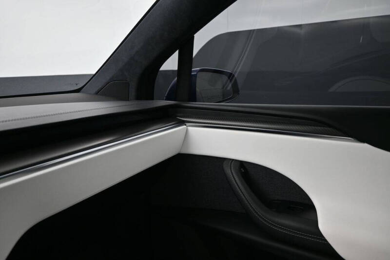 2023 Tesla Model X Plaid