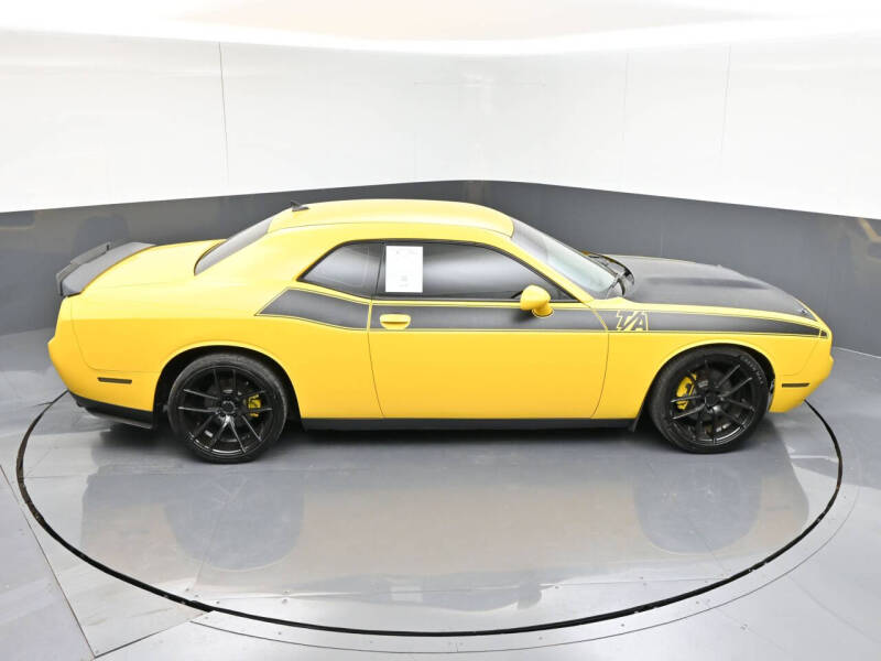 2017 Dodge Challenger R/T Plus