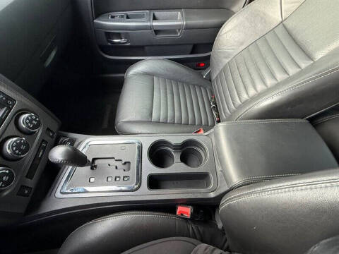 2013 Dodge Challenger R/T Plus