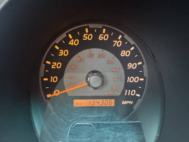 2004 Toyota 4Runner SR5