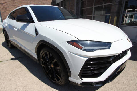 2019 Lamborghini Urus