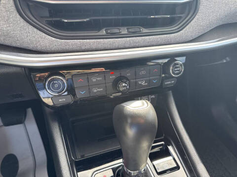 2023 Jeep Compass Latitude Lux