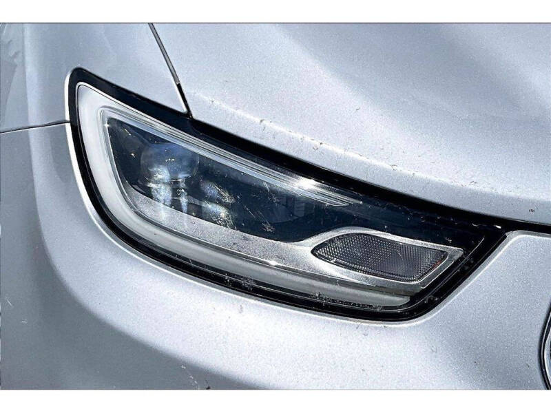 2024 Chrysler Pacifica Plug-In Hybrid