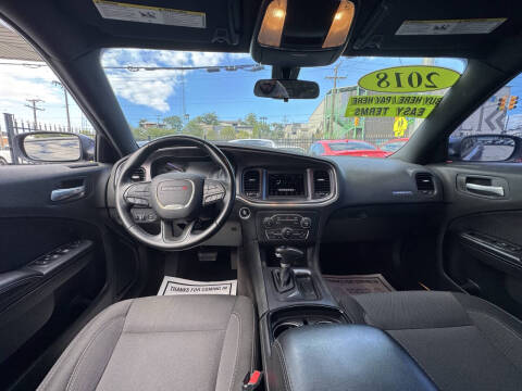 2018 Dodge Charger SXT