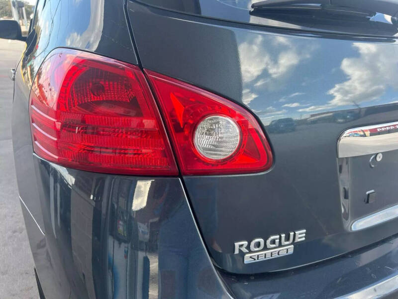 2014 Nissan Rogue Select S