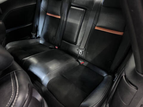 2011 Dodge Challenger SRT8 392