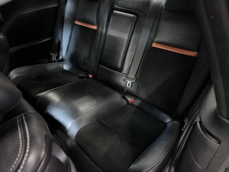 2011 Dodge Challenger SRT8 392