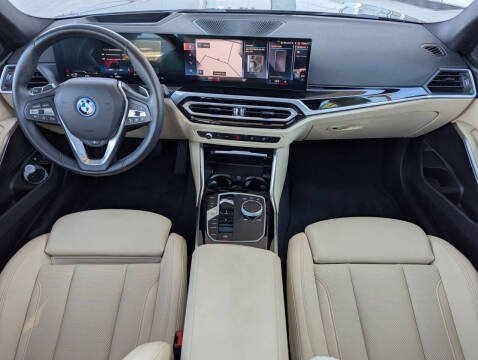 2023 BMW 3 Series 330e