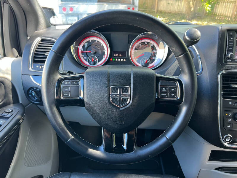 2019 Dodge Grand Caravan SXT 35th Anniversary Edition