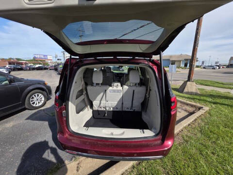 2021 Chrysler Pacifica Touring L