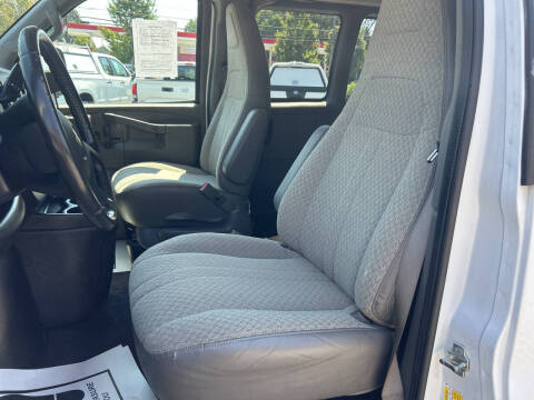 2020 Chevrolet Express LS 3500