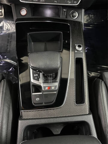 2022 Audi SQ5 Sportback 3.0T quattro Premium Plus