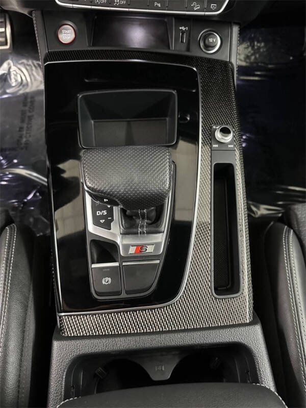 2022 Audi SQ5 Sportback 3.0T quattro Premium Plus