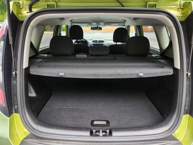 2015 Kia Soul +
