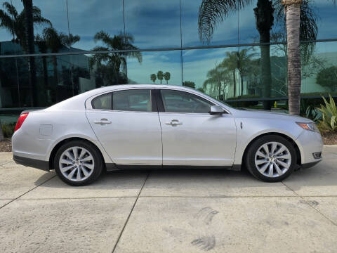 2014 Lincoln MKS