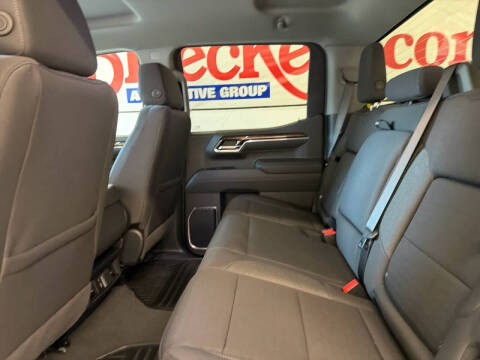 2026 GMC Sierra 1500 Elevation Standard