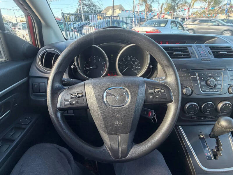 2012 Mazda MAZDA5 Sport