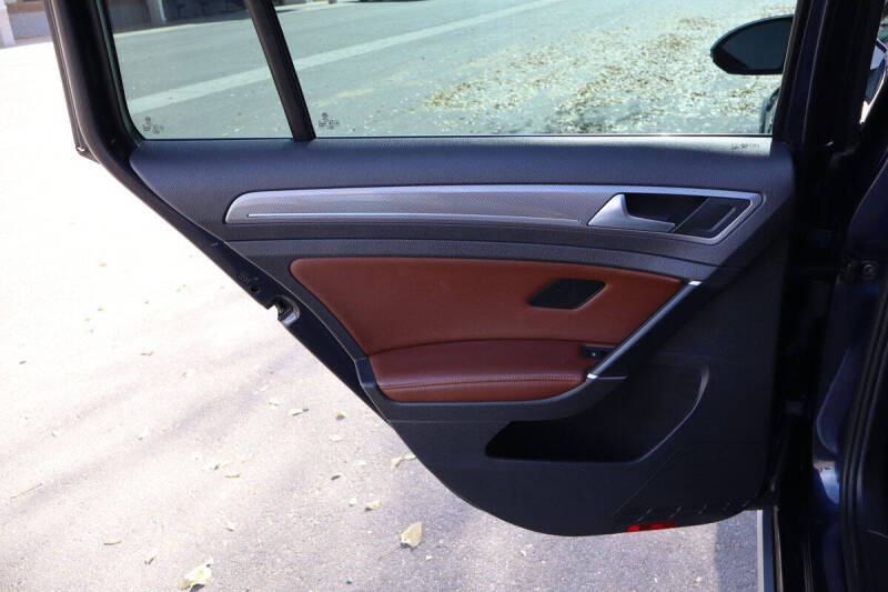 2017 Volkswagen Golf Alltrack