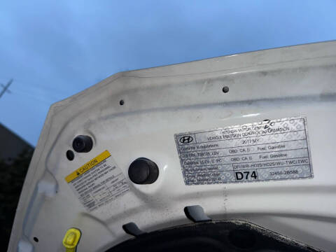 2017 Hyundai Accent SE