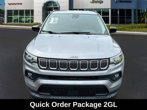 2022 Jeep Compass Latitude Lux