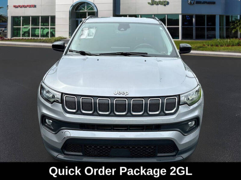 2022 Jeep Compass Latitude Lux