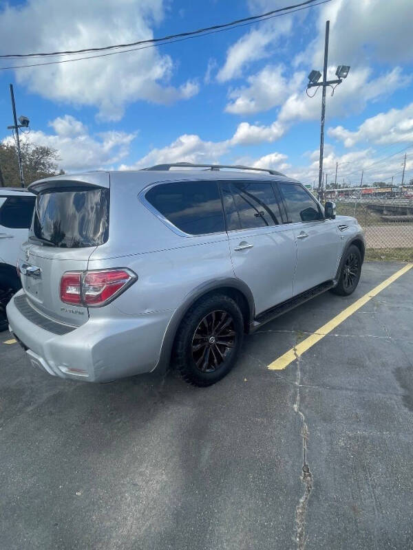 2017 Nissan Armada Platinum