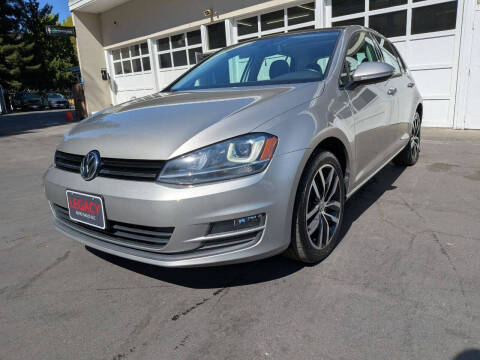 2016 Volkswagen Golf TSI SE