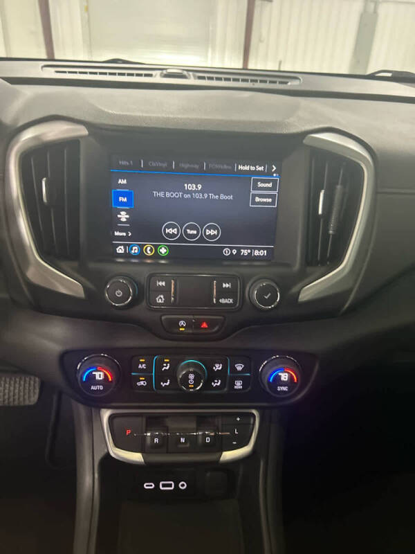 2022 GMC Terrain SLT