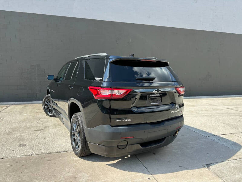 2021 Chevrolet Traverse RS