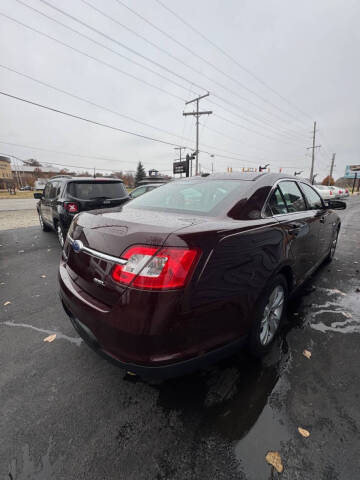 2011 Ford Taurus SEL