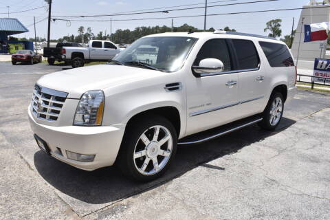 2013 Cadillac Escalade ESV for sale at Bay Motors in Tomball TX