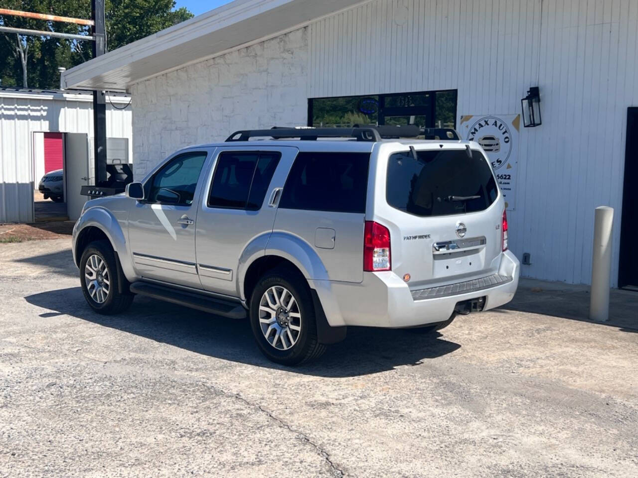 2010 Nissan Pathfinder for sale at AMAX AUTO in ATHENS, GA