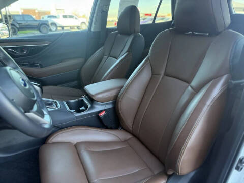 2022 Subaru Outback Touring