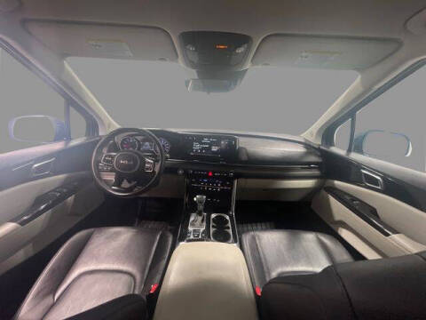 2022 Kia Carnival EX