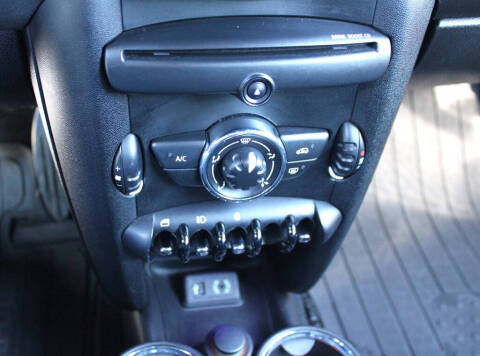 2013 MINI Clubman Cooper S