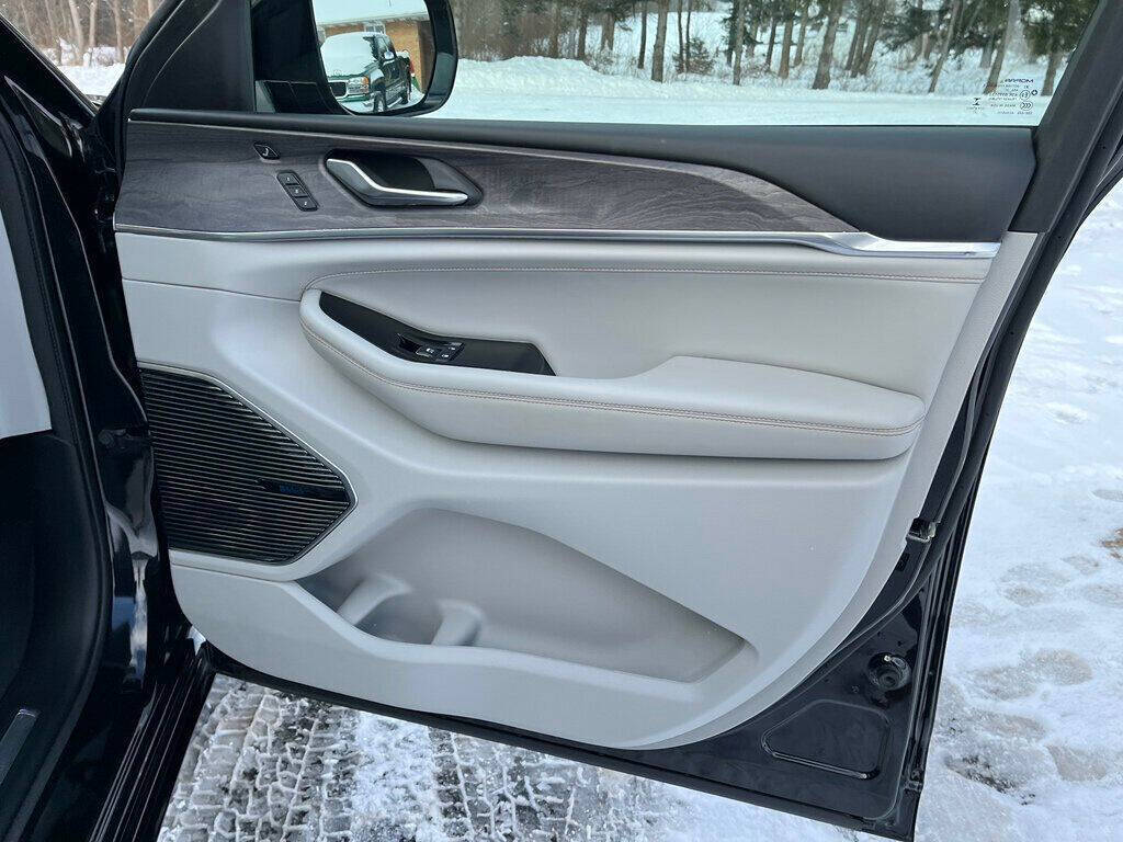 2021 Jeep Grand Cherokee L 56
