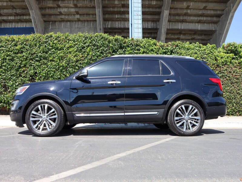 2017 Ford Explorer Platinum