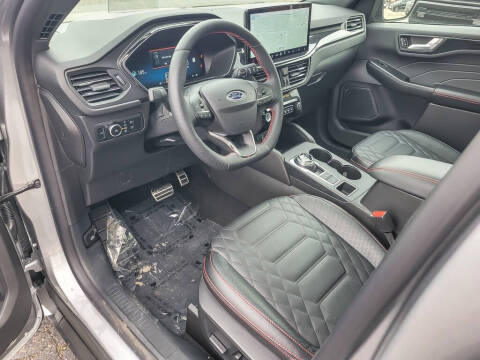 2024 Ford Escape ST-Line Elite