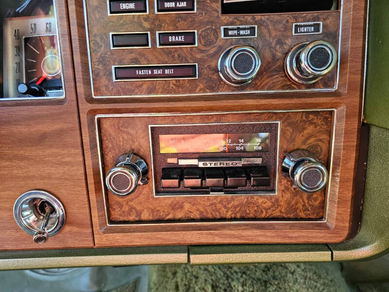 1975 Lincoln Continental