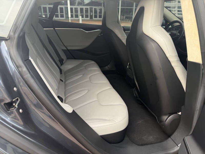 2016 Tesla Model S 75