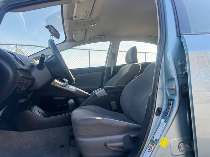 2015 Toyota Prius Plug-in Hybrid